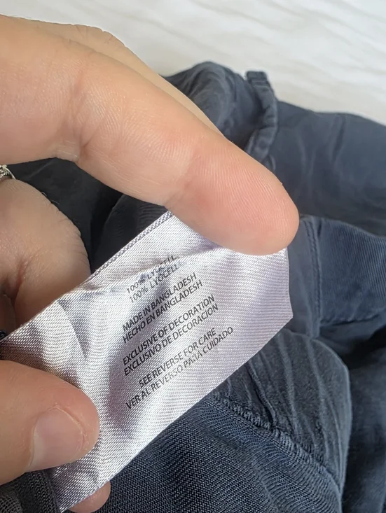 Gap Navy Blue Casual Pull-On Lyocell 3 Inch Shorts Size XXL - Picture 9 of 9